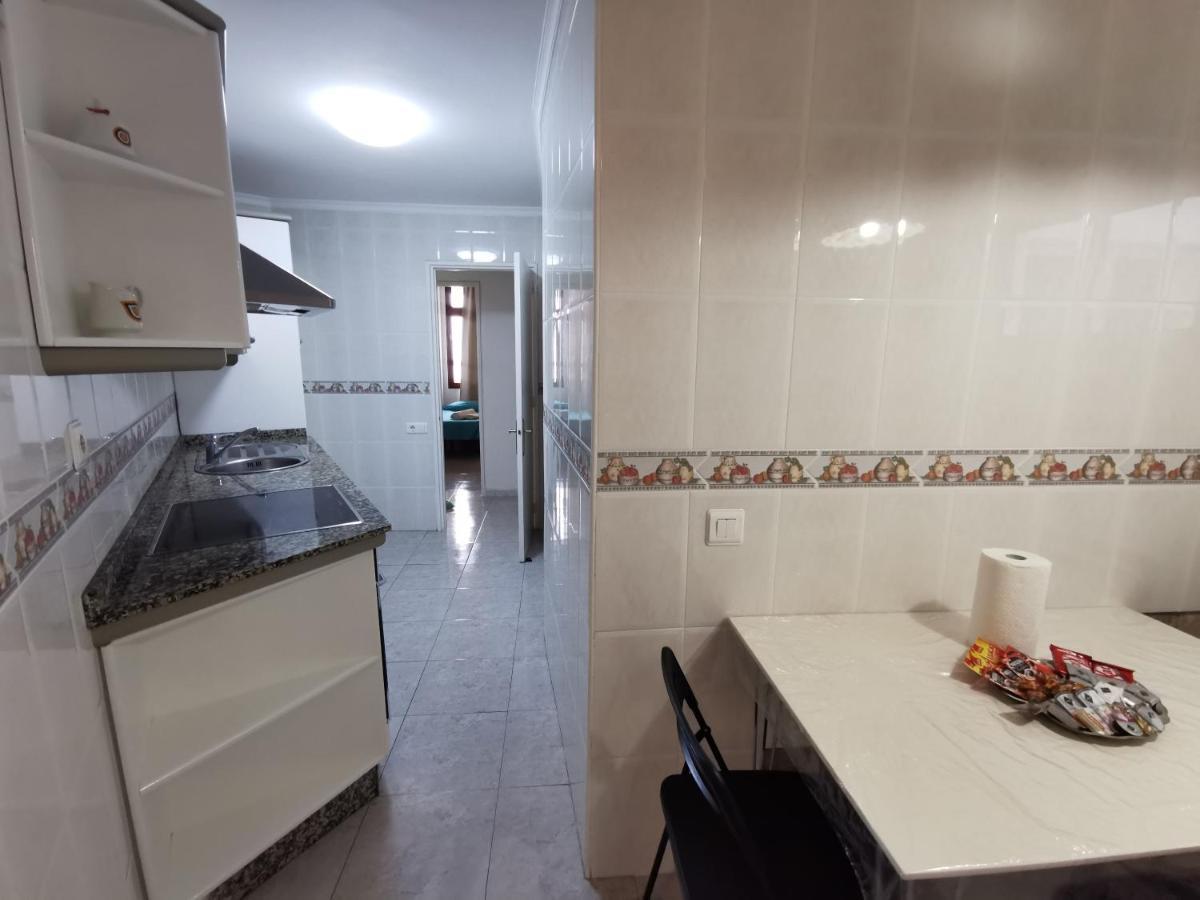 Next To The Beach - Wifi - 3 Rooms - 4 Beds Las Palmas Buitenkant foto