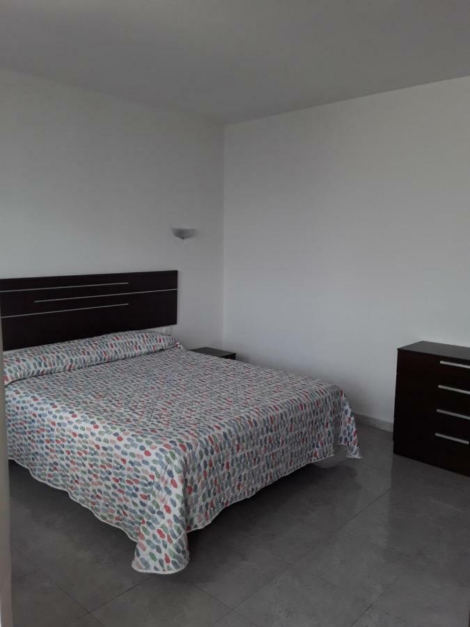 Next To The Beach - Wifi - 3 Rooms - 4 Beds Las Palmas Buitenkant foto